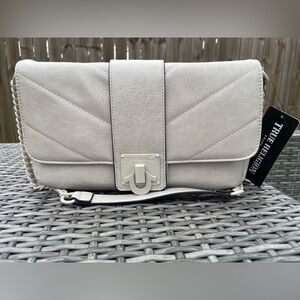 TRUE RELIGION purse